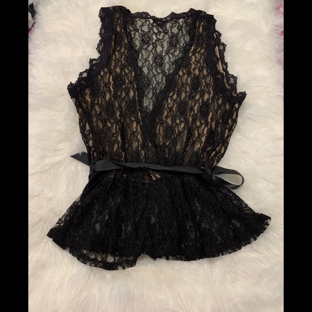 Blouse - Picture 2 of 2
